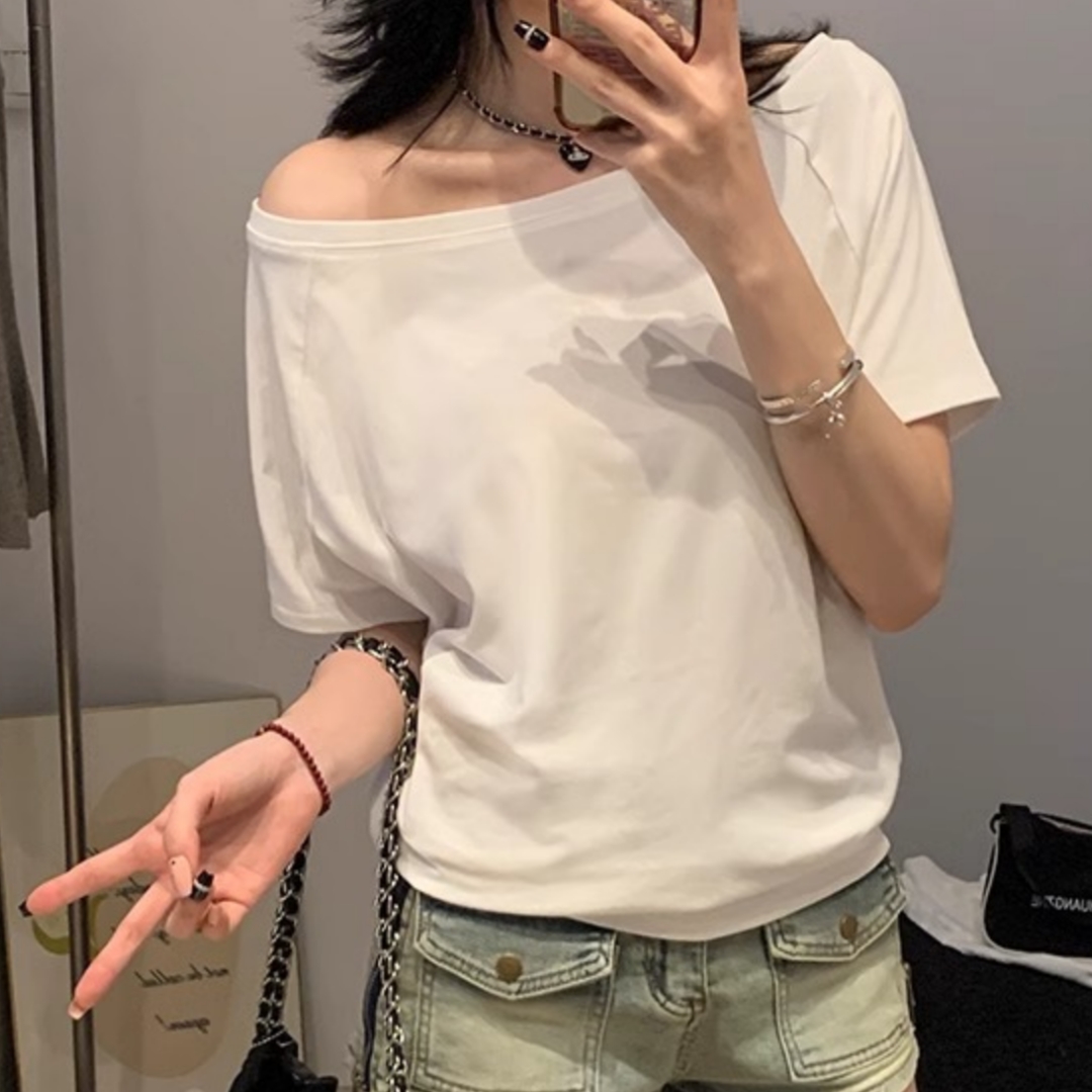 Womens Short-sleeve T-shirt With A Slanted Shoulder Design